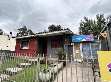 Casa · 341m² · 2 Dormitorios · Venta Casa + Local Comercial en Salsipuedes - Sobre Calle Principal, Ideal Inversor