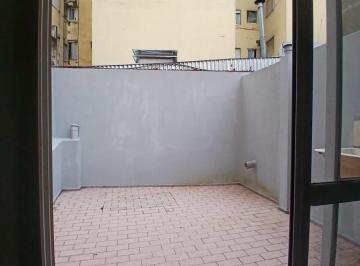 PH de 2 ambientes, Liniers · PH 2 1/2 Amb Patio y Balcón Terraza. - Liniers