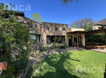 Casa · 156m² · 5 Ambientes · 1 Cochera · Alq y Venta | Refinada Casa Moderna C/bello Jardin | B. Priv Villa Bertha
