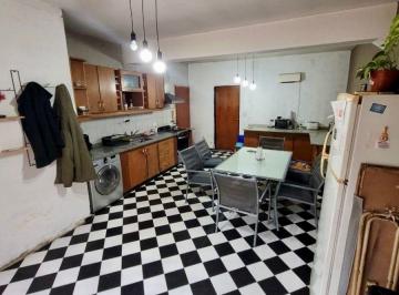 Casa de 5 ambientes, Barracas · Muy Linda Casa en El Barrio de Barracas