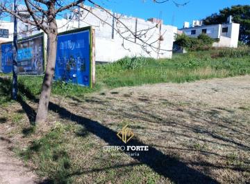 Terreno · 360m² · Lote en Lomas del Chateau