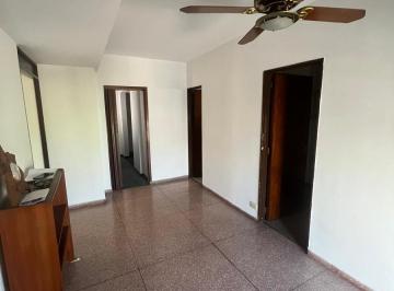 Departamento · 60m² · 3 Ambientes · 1 Cochera · Departamento 3 Amb con Balcon - Al Frente - con Cochera Propia en Edificio - Zona Transitada - Zona