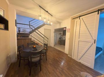 PH · 69m² · 3 Ambientes · Venta PH - 3 Amb. - con Terraza Propia - Lavadero - Parrilla - Excelente Estado