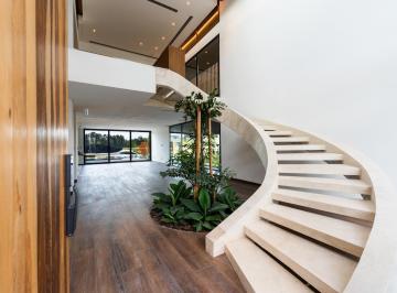 Casa · 550m² · 7 Ambientes · 2 Cocheras · Venta Casa en Nordelta Barrio Yacht 5 Ambientes