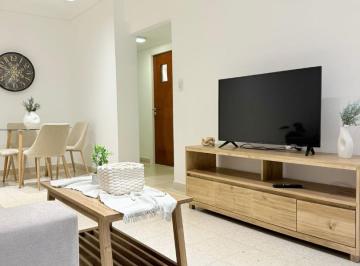 Departamento · 70m² · 3 Ambientes · 3 Amb + Dependencia con Balcón a La Calle - Equipado