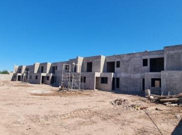 Casa de 5 ambientes, Carrodilla · Dúplex en Pozo a La Venta de 122 m², Complejo Cerrado Tiasta, Maipú