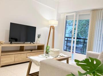Departamento · 68m² · 3 Ambientes · Departamento de 3 Amb C/ Dependencias y 2 Baños a La Calle Centro Mar del Plata