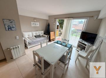 PH · 80m² · 3 Ambientes · PH en Venta - 2 Dorm. 2 Baños - Pinamar