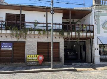 Casa de 10 ambientes, Gualeguay · Casa en Venta Urquiza 119