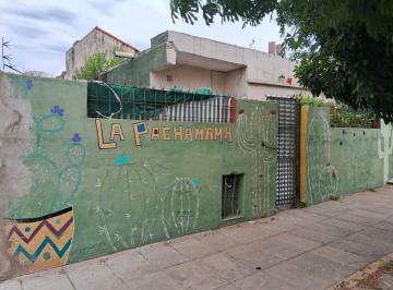 Casa de 3 ambientes, Morón · Lote con Mejoras en Excelente Ubicación Moron Sobre Pdte Peron
