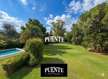 Casa · 278m² · 6 Ambientes · 1 Cochera · Casa Quinta en Venta en El Trebol, La Unión, Ezeiza