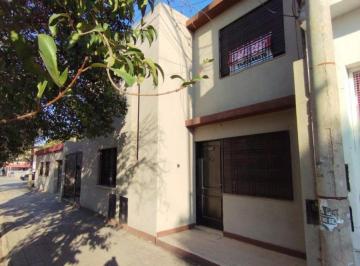 Casa · 100m² · 5 Ambientes · Dúplex 3 Dorm Alta Cba. Posibilidad de Financiar.