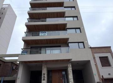 Departamento de 4 ambientes, Bahía Blanca · Venta Exclusivo Piso en Calle Yrigoyen 548