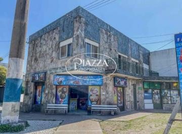 PH · 98m² · 4 Ambientes · 2 Cocheras · PH en Venta en Calle 147 y 44