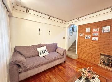 Casa · 198m² · 7 Ambientes · 1 Cochera · Venta 2 Casa Para Dos Familias Patio Garage Piñeyro