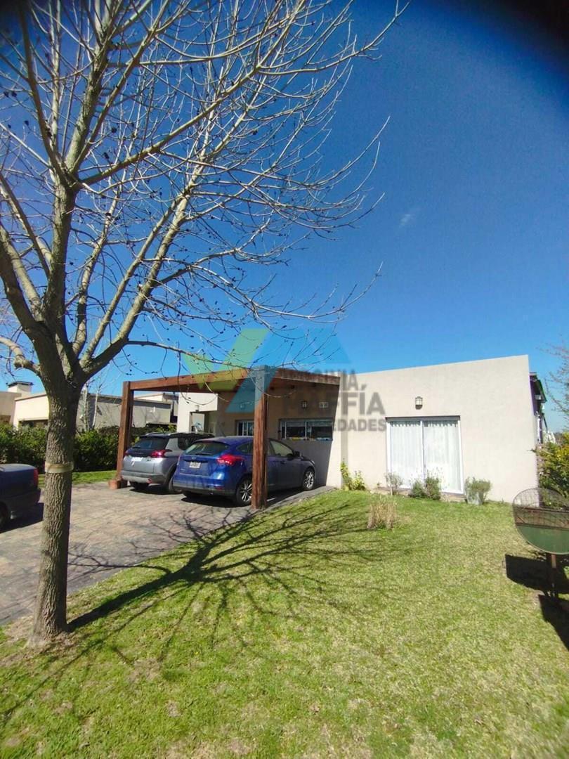 Av Parque Pilar del Este 001 0