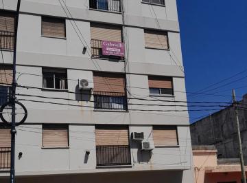 Departamento · 55m² · 3 Ambientes · Departamento en Venta 3 Amb Oportunidad