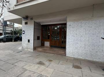 esquina del edificio · Departamento en Venta 3 Ambientes - Lanus Este a 3 Cuadras de La Estación