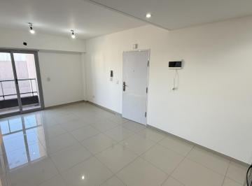 Departamento · 43m² · 2 Ambientes · Departamento en Alquiler en Lanús Oeste