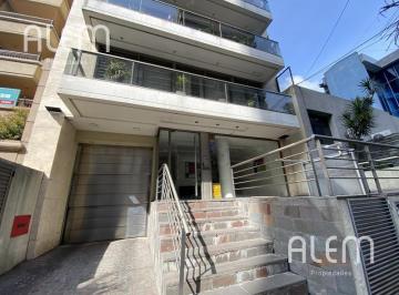 Departamento · 115m² · 4 Ambientes · 1 Cochera · Departamento de 3 Dorm. en Venta en Lomas de Zamora