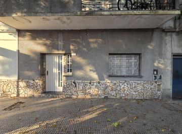 Casa de 3 ambientes, Villa Soldati · Casa en Planta Baja de 3 Ambientes con Patio y Garage en Alquiler – Soldati - $1.100.000