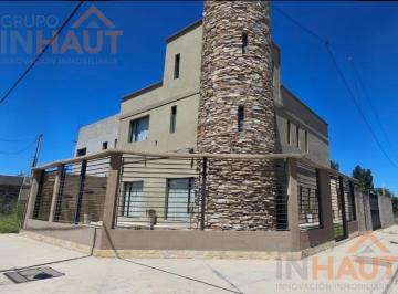 Casa de 7 ambientes, Plottier · Casa Gerencial 3 Dorm. y Estudio, Apta Credito Plottier