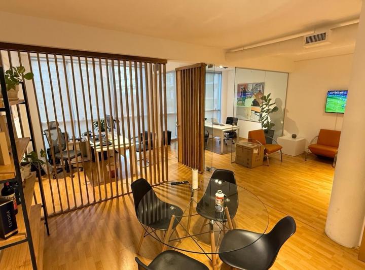 Oficina comercial · 80m² · 2 Ambientes