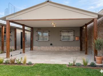 Casa · 50m² · 3 Ambientes · 1 Cochera · El Chañar Complejo de Casas en Venta