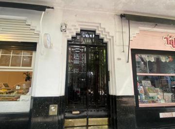 Departamento · 68m² · 3 Ambientes · Venta - Recoleta - Juncal y Austria - 3 Amb y 1/2 - Antiguo de Categoria - 3er. Piso Al Frente - Muy Lindo! 68 m²
