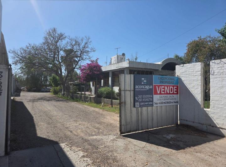 Bodega-Galpón · 1460m²