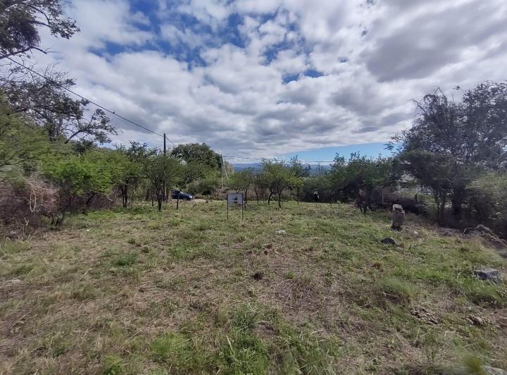 Terreno · 604m²