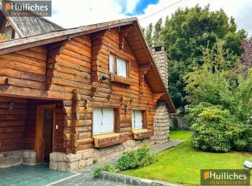 Casa · 510m² · 10 Ambientes · 6 Cocheras · Imponente Residencia en La Mejor Zona de San Martin de Los Andes