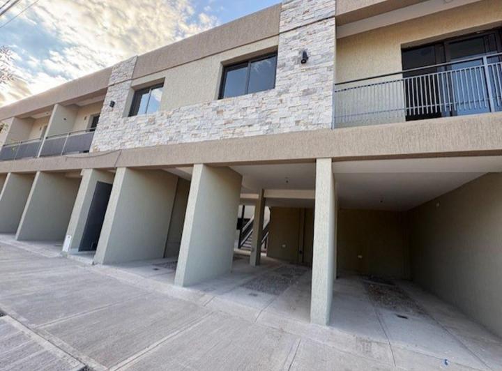 Departamento · 70m² · 3 Ambientes · 1 Cochera