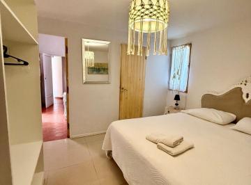 Quinta vacacional de 6 ambientes, Chacras de Coria · Quinta Vacacional con 8 Dorm. en Alquiler Temporal en Chacras de Coria, 2000 m²
