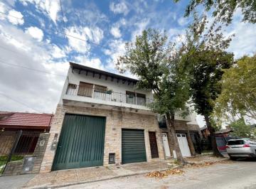 PH · 215m² · 4 Ambientes · PH en Venta de 4 Ambientes en Victoria, San Fernando