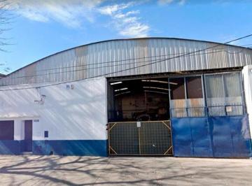 Bodega-Galpón · 644m² · 3 Ambientes · Amplio Galpón Comercial Necochea 3329