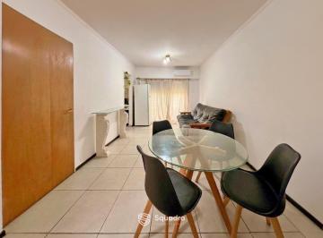 Departamento · 39m² · 2 Ambientes · Venta - Departamento de 1 Dormitorio Balcón Al Frente. Abasto, Rosario. Apto Crédito.