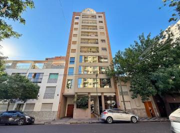 Departamento · 45m² · 2 Ambientes · 1 Cochera · Departamento en Venta Zona Plaza Paso