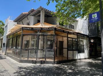 Local comercial de 5 ambientes, Ciudad de Mendoza · "La Mejor Esquina de La Aristides"