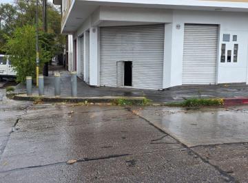 Local comercial de 1 ambiente, Mar del Plata · Importante Local en Esquina Sobre 12 de Octubre