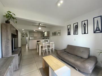 Departamento · 41m² · 2 Ambientes · Venta Departamento Rosario Luis Agote 1 Dormitorio Impecable Semipiso Ideal Inversor