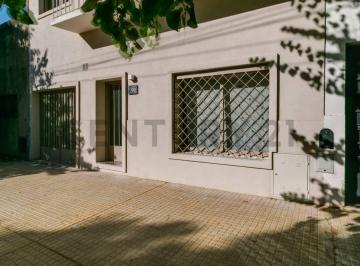 PH · 106m² · 4 Ambientes · 1 Cochera · Casa en Venta en La Plata de 3 Dorm. Apta Credito