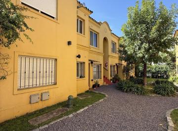 Departamento · 51m² · 3 Ambientes · 1 Cochera · Depto | 3 Ambientes | Cochera | 1° Piso | Laundry | Pilar