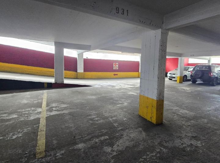 Garage · 12m²