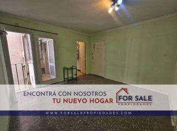 Departamento de 2 ambientes, Flores · Departamento 2 Ambientes y Medio en Pleno Centro Comercial de Flores – Av Avellaneda