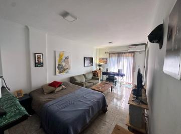 Departamento · 30m² · 1 Ambiente · Venta Departamento - Muy Buen Estado - Bajas Expensas - Villa Ballester - Permuta y Apto Credito!