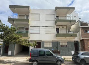 Departamento · 30m² · 2 Ambientes · 1 Cochera · Venta Departamento 2 Ambientes a Solo 50 m del Mar - con Cochera - Costa Azul