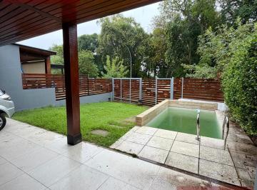 Casa · 146m² · 5 Ambientes · 1 Cochera · Duplex en Housing Casas Patios Dentro de Altos de Manantiales