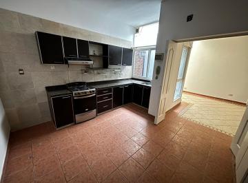 PH · 90m² · 4 Ambientes · PH de 4 Ambientes con Terraza en Venta - Centro San Martin