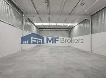 Bodega-Galpón · 400m² · Local/galpón Industrial/comercial en Alquiler